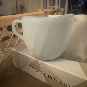 Anchor hocking light blue azurite swirl creamer